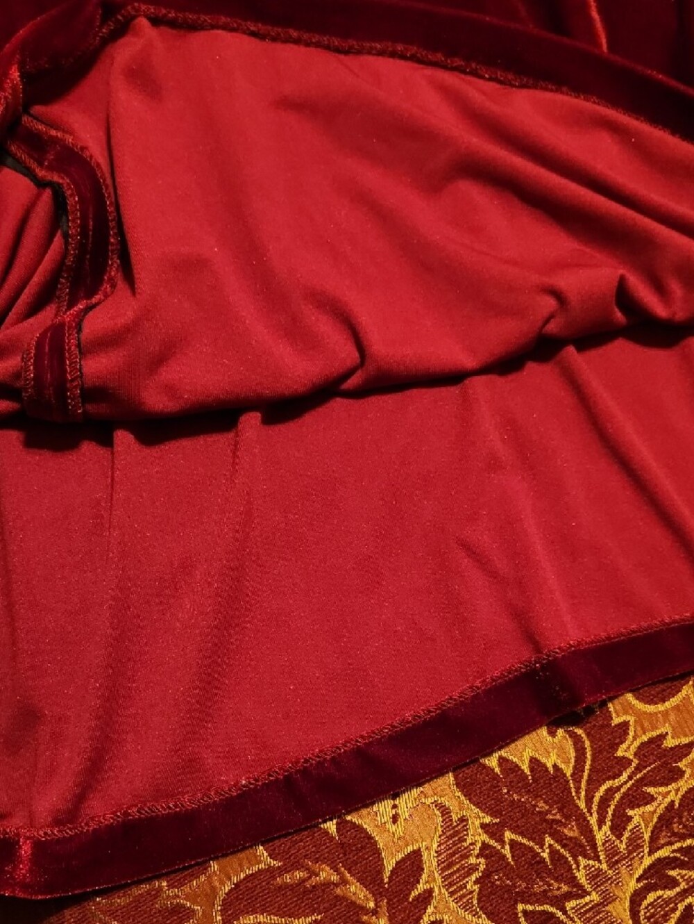 Adonna Velvet Long Robe in Deep Burgundy, Like New, Large - Picture 9 of 10